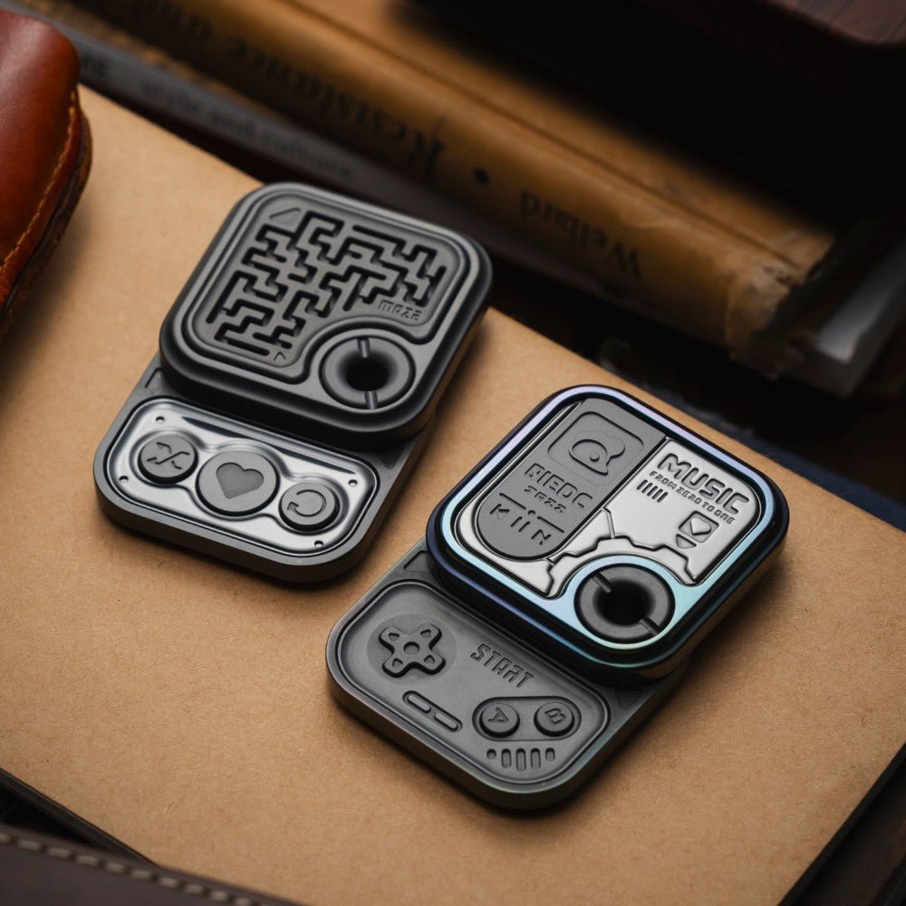 01EDC CD PLAYER CUBE - MetaEDC