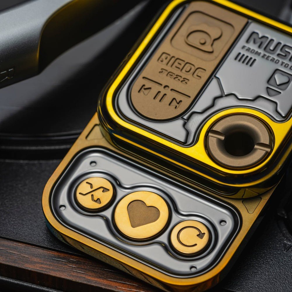 01EDC CD PLAYER CUBE - MetaEDC