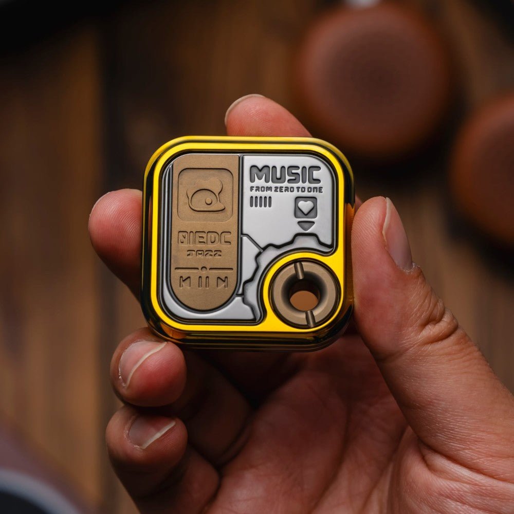 01EDC CD PLAYER CUBE - MetaEDC