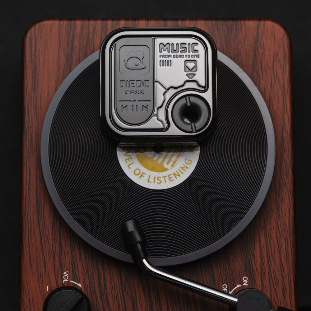 01EDC CD PLAYER CUBE - MetaEDC