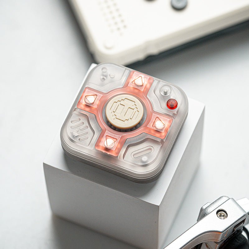 YEDC PIG CUBE Slider - MetaEDC