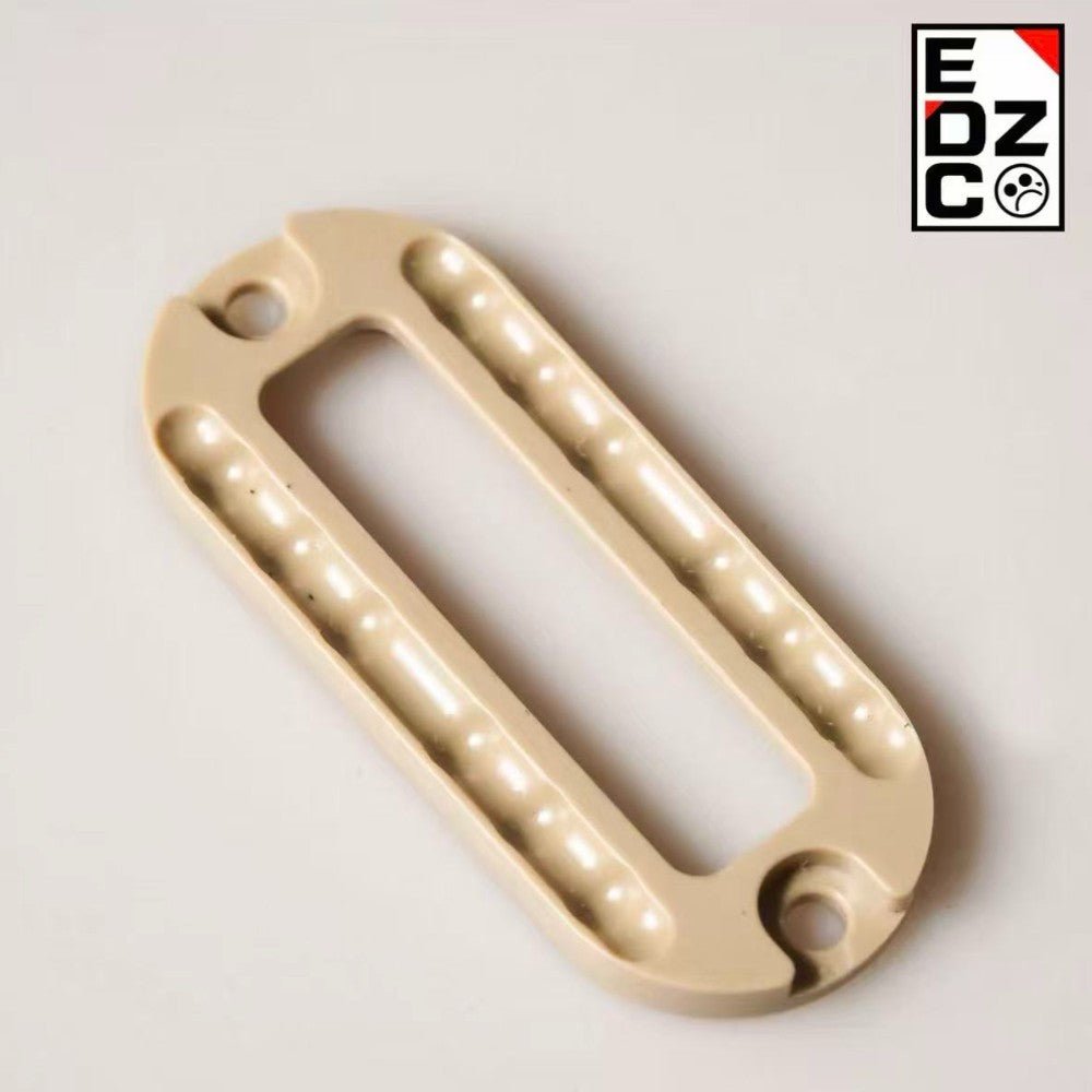 Metal Toys Dz Top - B - MetaEDC