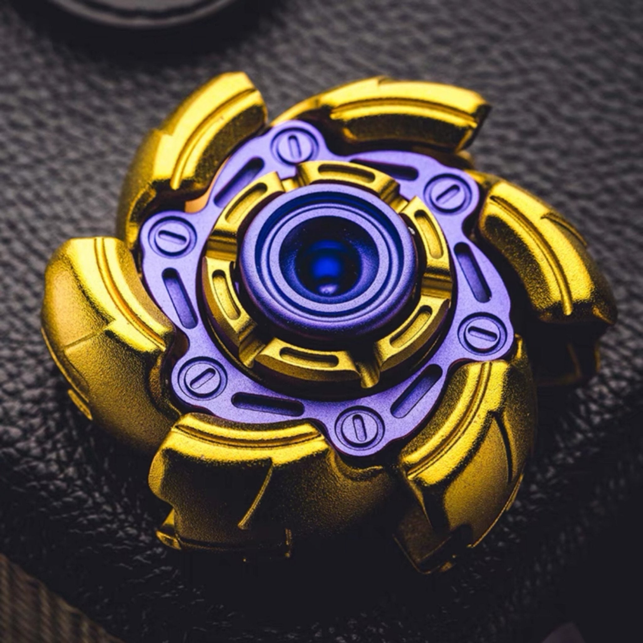 Gobigger Pillbug Youth Edition Transformer Fidget Spinner - MetaEDC