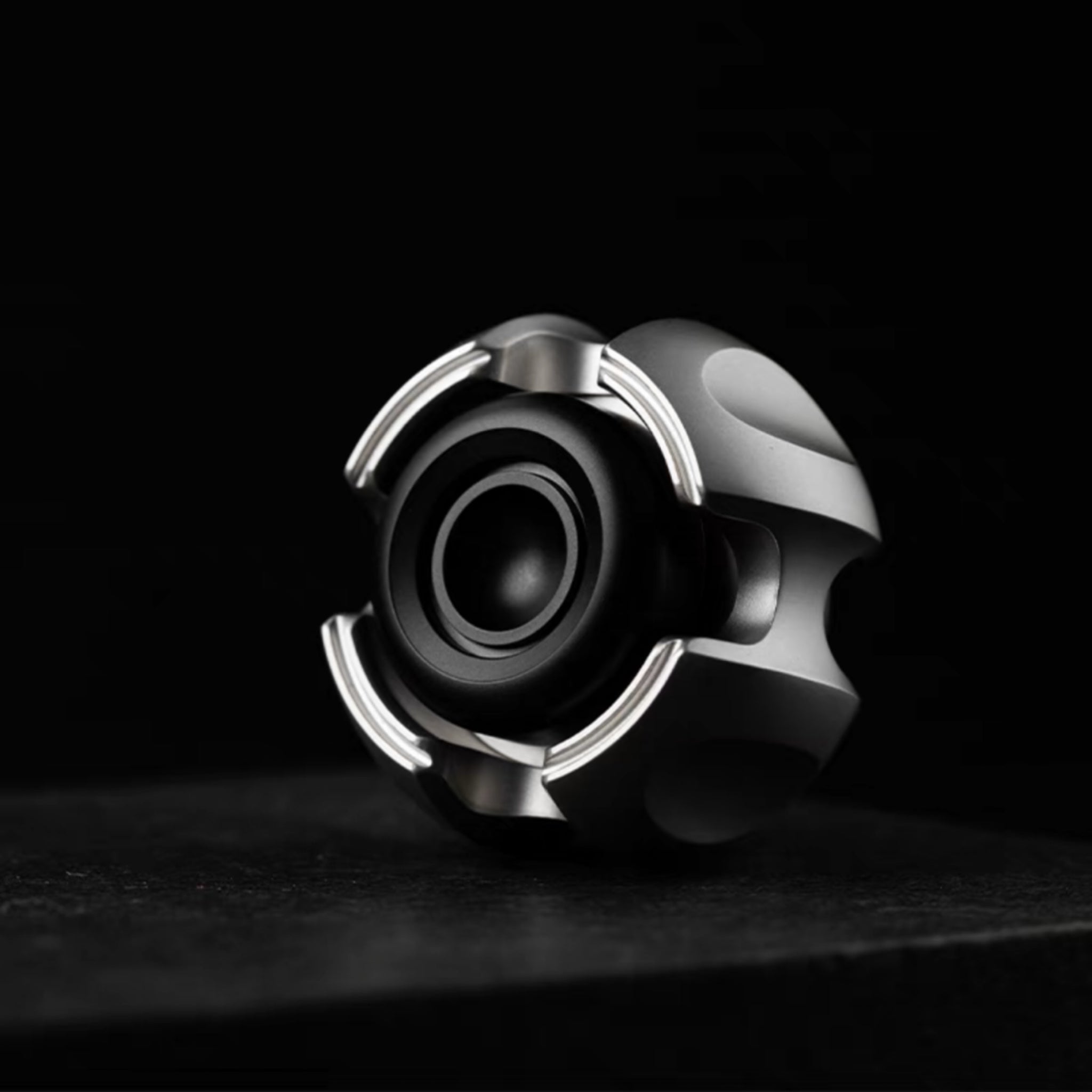 LAUTIE Noiz Nano C Fidget Spinner - Meta EDC