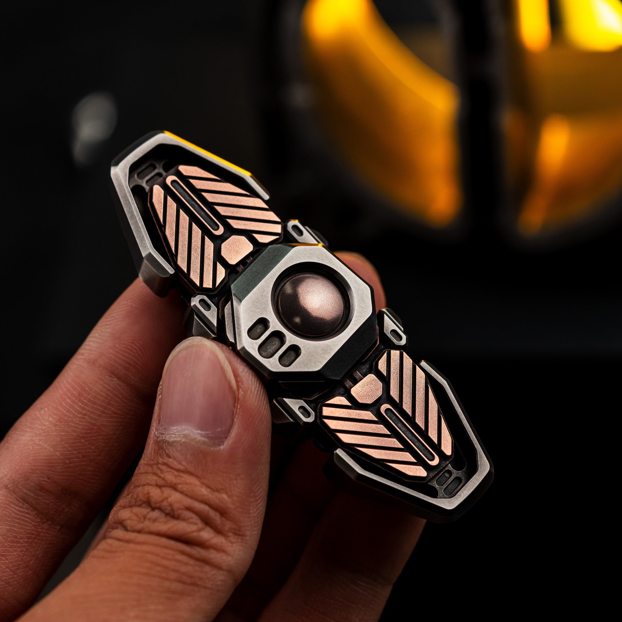 WANWU Courier Mini Robot Stretchable Fidget Spinner - MetaEDC