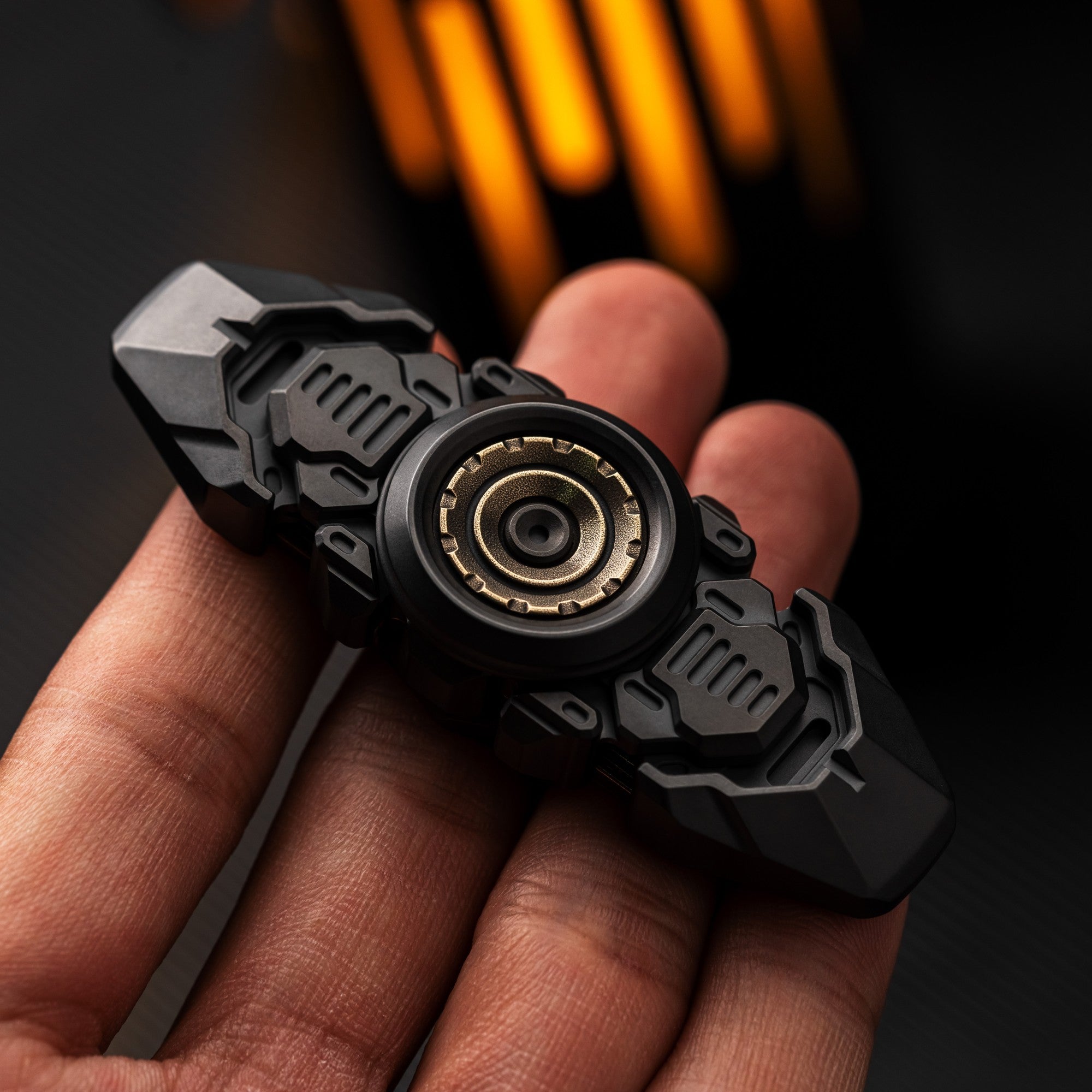 WANWU Courier Mini Robot Stretchable Fidget Spinner - MetaEDC