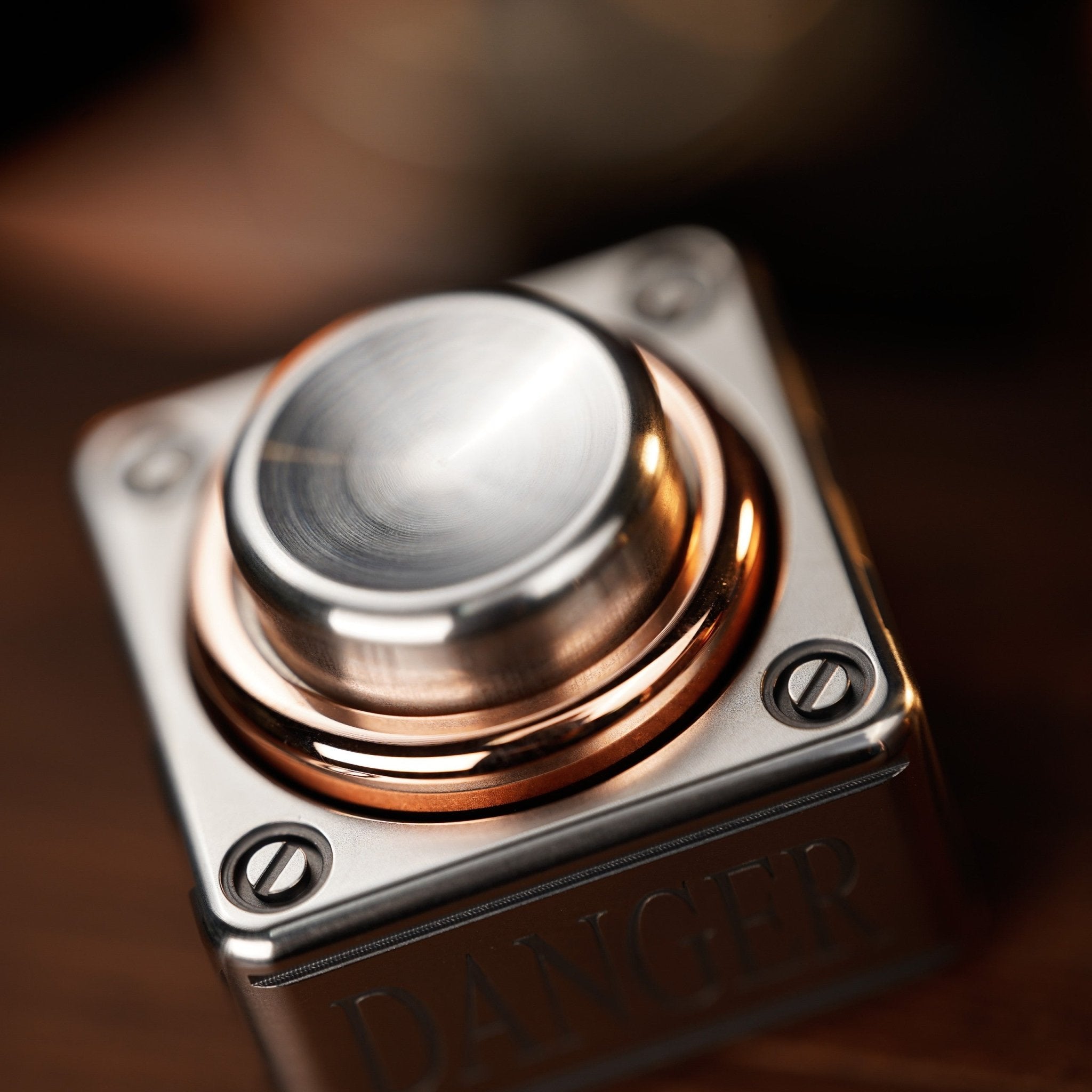 WANWU Danger Button Fidget Clicker Spinner - MetaEDC