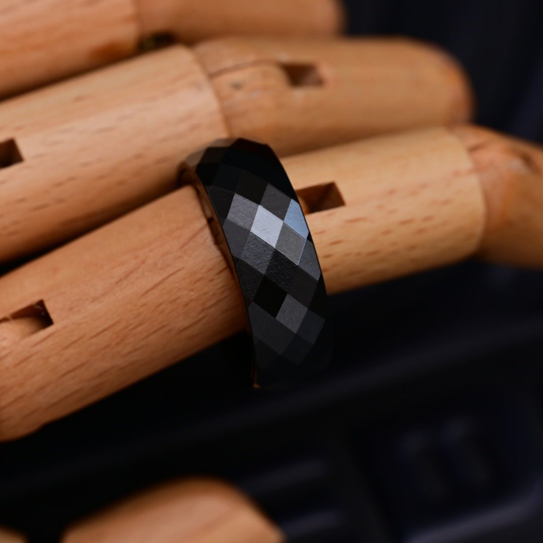 YEDC Black Diamond Pig Ring Ratchet Haptic Ring - MetaEDC